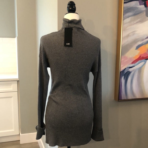 NWT Line ribbed Turtleneck sweater - Picture 3 of 9